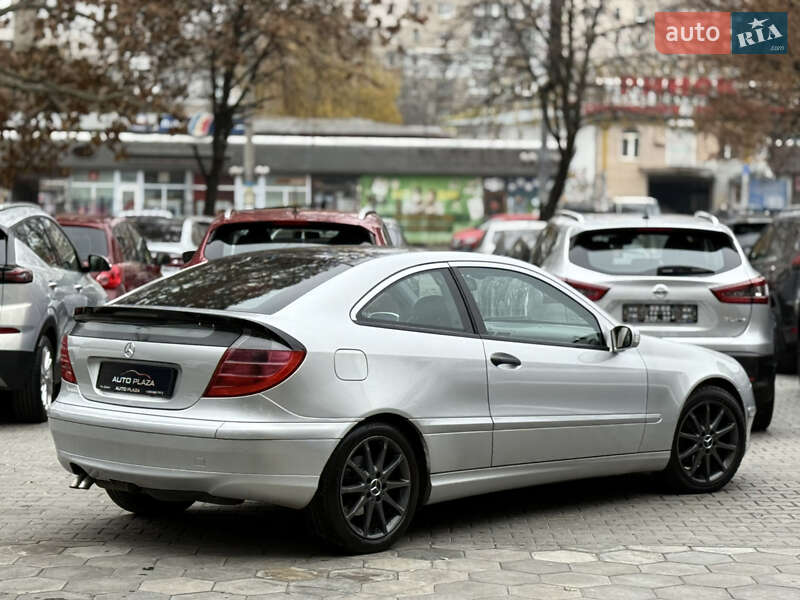 Купе Mercedes-Benz C-Class 2004 в Одесі фото 25 Купе Mercedes-Benz C-Class 2004 в Одесі