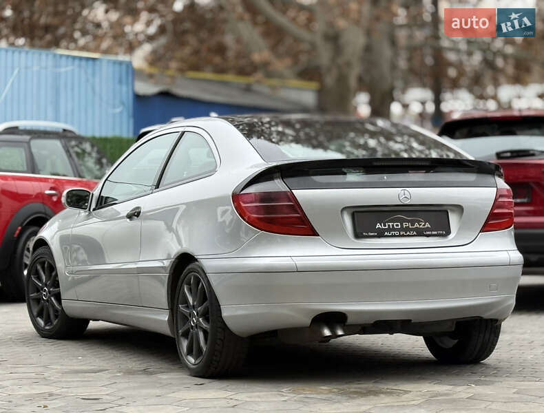 Купе Mercedes-Benz C-Class 2004 в Одесі фото 38 Купе Mercedes-Benz C-Class 2004 в Одесі