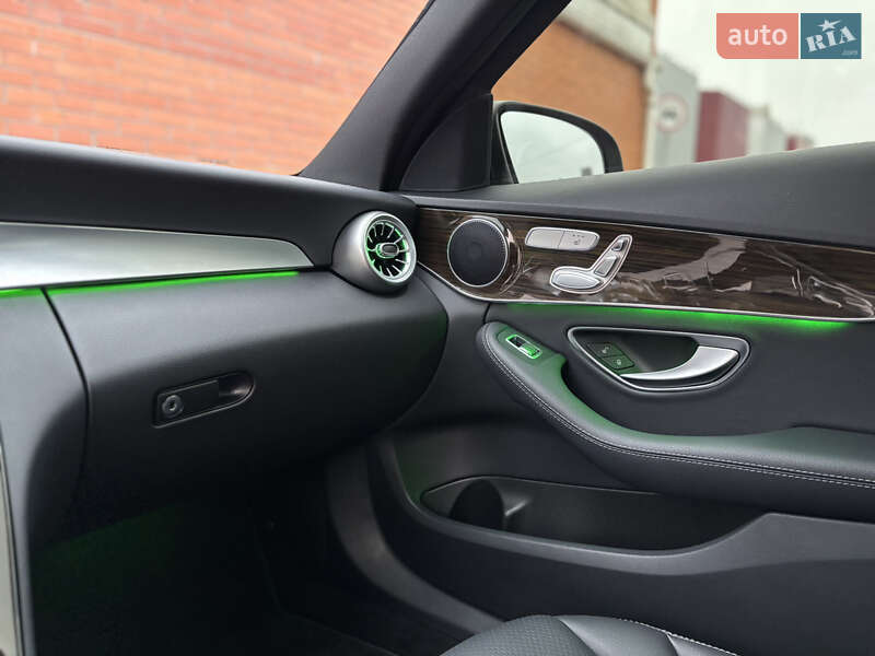 Седан Mercedes-Benz C-Class 2018 в Киеве