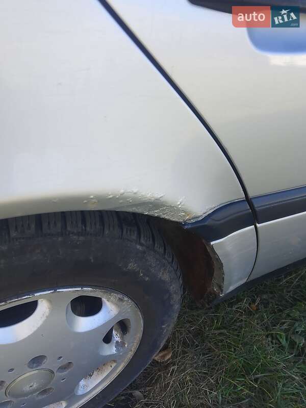 Седан Mercedes-Benz C-Class 1995 в Яворові фото 5 Седан Mercedes-Benz C-Class 1995 в Яворові