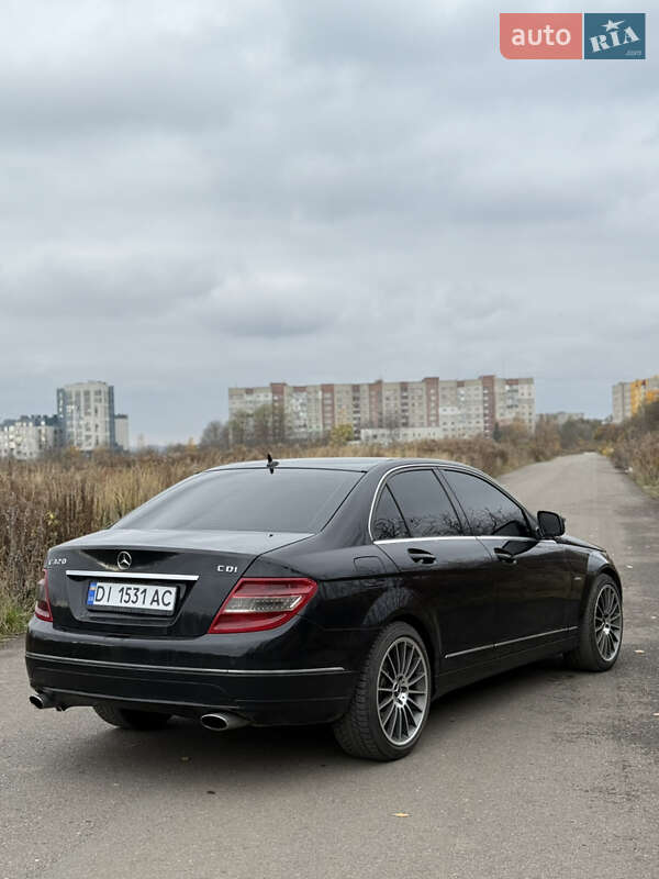 Седан Mercedes-Benz C-Class 2007 в Ровно