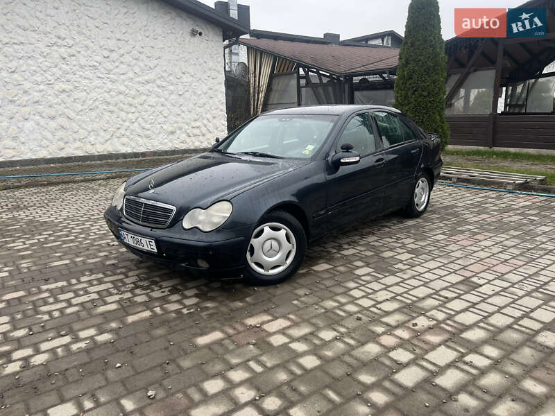 Седан Mercedes-Benz C-Class 2001 в Косові фото 2 Седан Mercedes-Benz C-Class 2001 в Косові