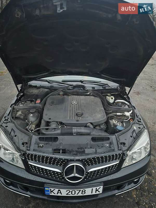 Седан Mercedes-Benz C-Class 2010 в Бердичеві