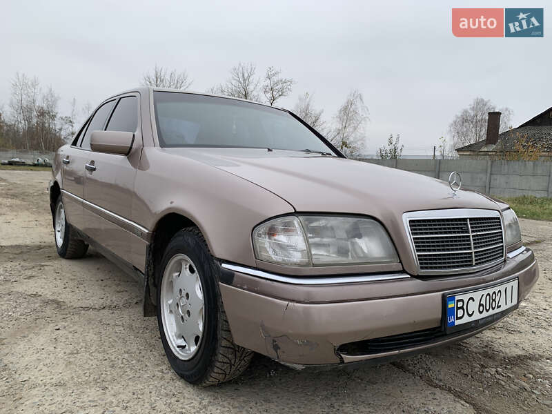 Седан Mercedes-Benz C-Class 1993 в Каменке-Бугской