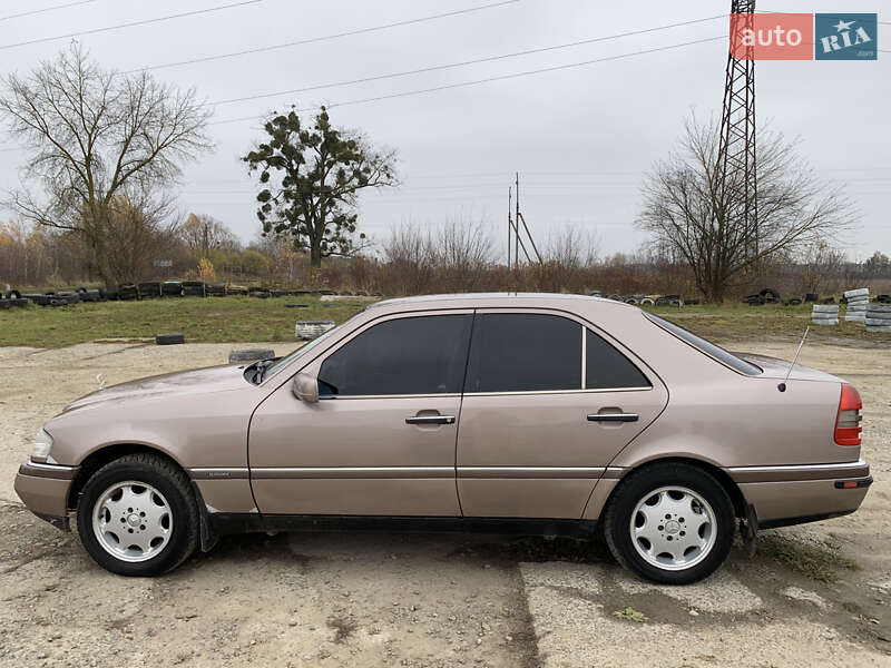Седан Mercedes-Benz C-Class 1993 в Каменке-Бугской