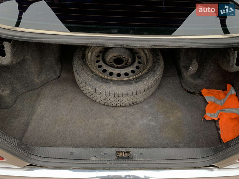 Седан Mercedes-Benz C-Class 1993 в Каменке-Бугской