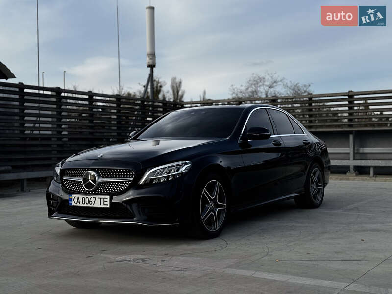 Mercedes-Benz C-Class 2020