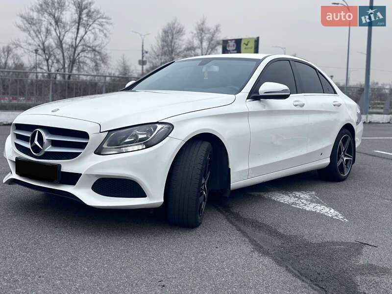 Седан Mercedes-Benz C-Class 2016 в Києві