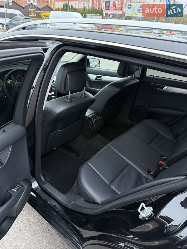 Універсал Mercedes-Benz C-Class 2013 в Рівному фото 17 Універсал Mercedes-Benz C-Class 2013 в Рівному