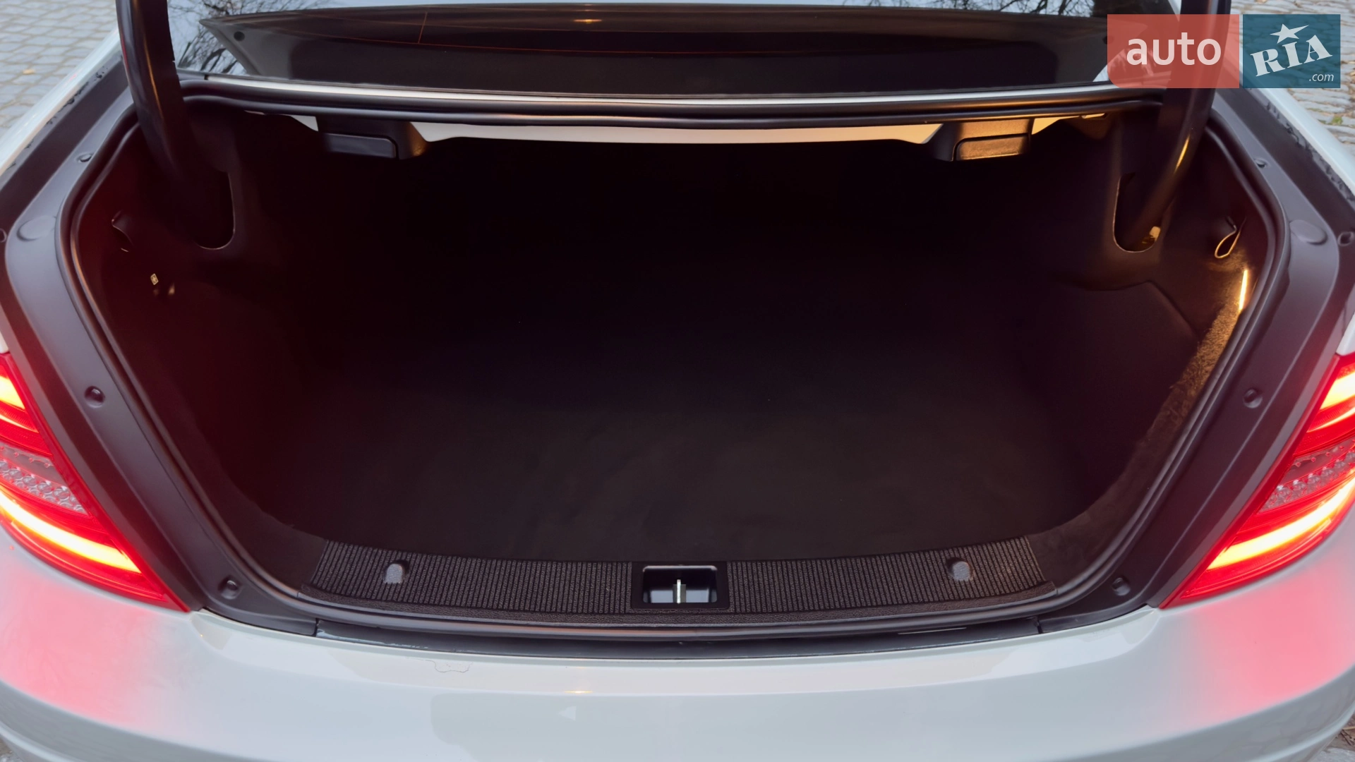 2012 Mercedes-Benz C-klasse - мініатюра 38