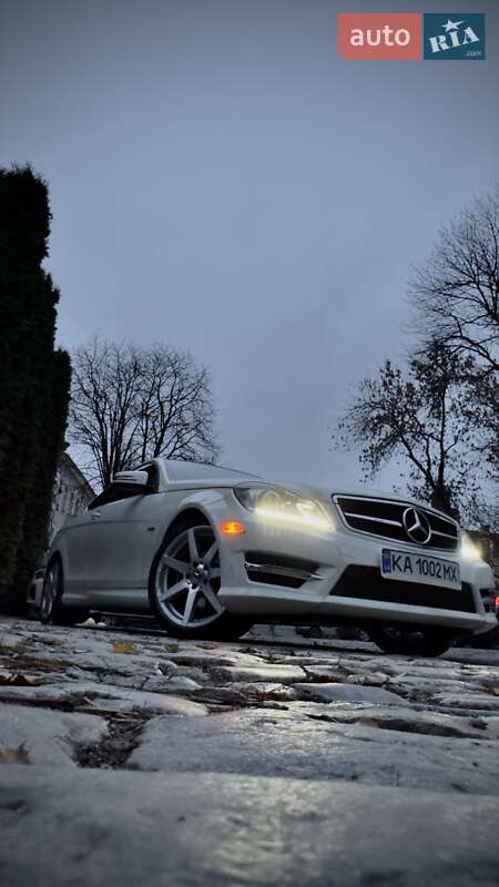 Седан Mercedes-Benz C-Class 2012 в Киеве фото 11 Седан Mercedes-Benz C-Class 2012 в Киеве