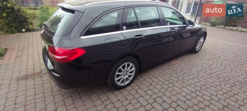 Универсал Mercedes-Benz C-Class 2016 в Маневичах