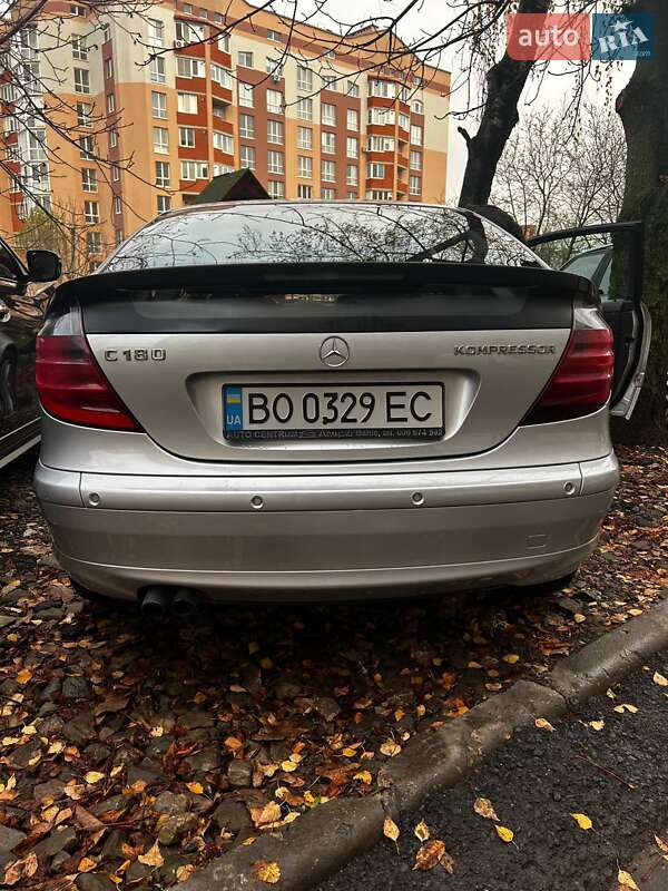 Купе Mercedes-Benz C-Class 2003 в Тернополі