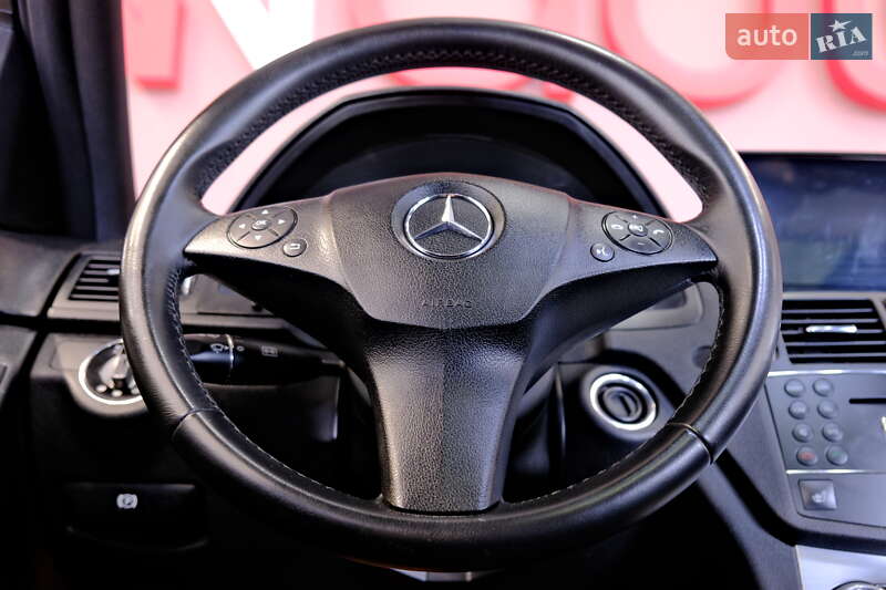 Седан Mercedes-Benz C-Class 2007 в Одесі