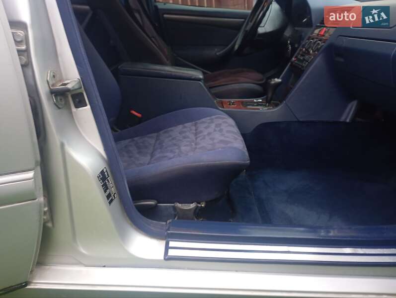 Седан Mercedes-Benz C-Class 1997 в Ивано-Франковске фото 12 Седан Mercedes-Benz C-Class 1997 в Ивано-Франковске