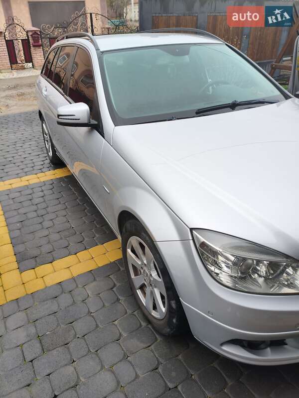 Универсал Mercedes-Benz C-Class 2010 в Копычинце фото 11 Универсал Mercedes-Benz C-Class 2010 в Копычинце