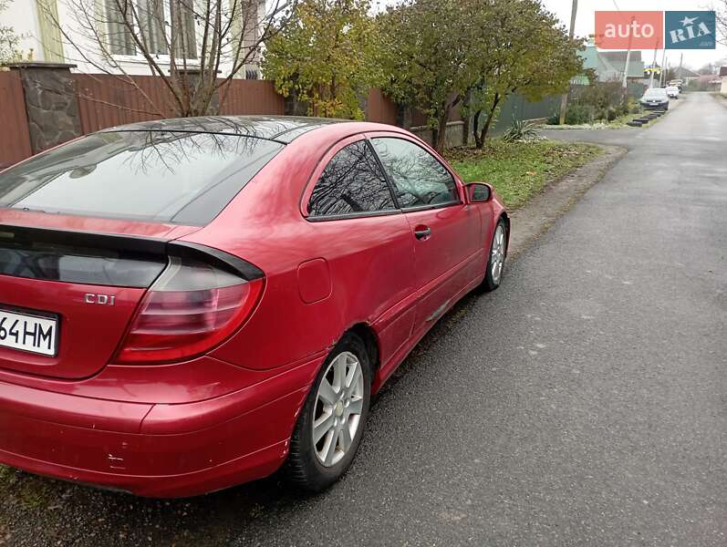 Купе Mercedes-Benz C-Class 2001 в Ужгороді фото 5 Купе Mercedes-Benz C-Class 2001 в Ужгороді