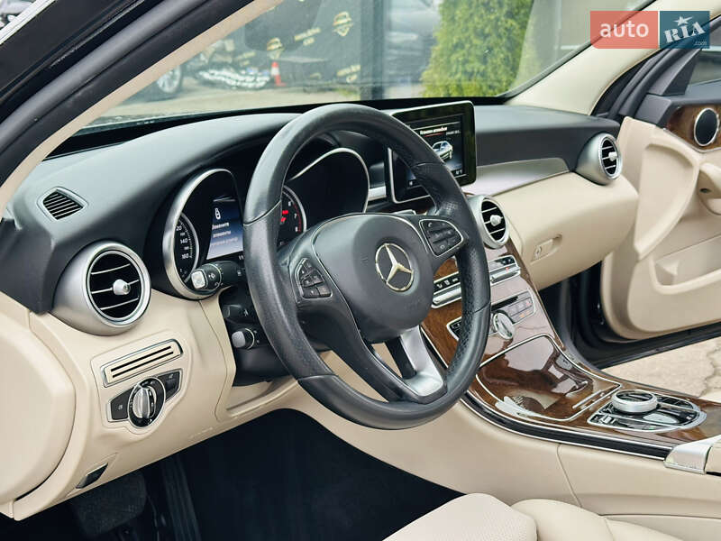 Седан Mercedes-Benz C-Class 2016 в Харькове