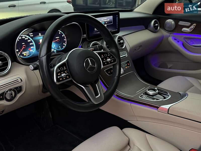 Седан Mercedes-Benz C-Class 2018 в Києві