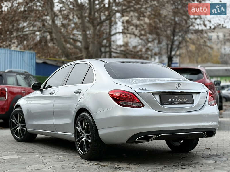 Седан Mercedes-Benz C-Class 2015 в Одесі фото 34 Седан Mercedes-Benz C-Class 2015 в Одесі