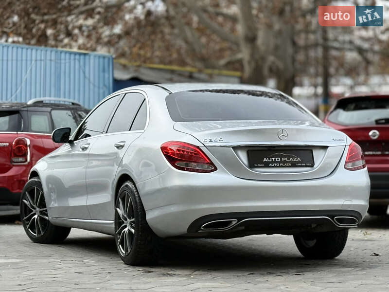 Седан Mercedes-Benz C-Class 2015 в Одесі фото 38 Седан Mercedes-Benz C-Class 2015 в Одесі