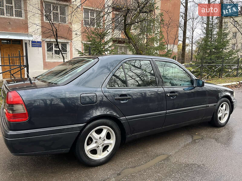 Седан Mercedes-Benz C-Class 1996 в Надворной фото 5 Седан Mercedes-Benz C-Class 1996 в Надворной