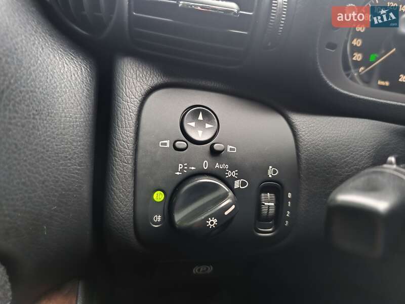 Универсал Mercedes-Benz C-Class 2005 в Староконстантинове фото 30 Универсал Mercedes-Benz C-Class 2005 в Староконстантинове