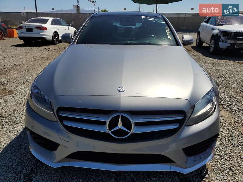 Седан Mercedes-Benz C-Class 2016 в Львові фото 5 Седан Mercedes-Benz C-Class 2016 в Львові