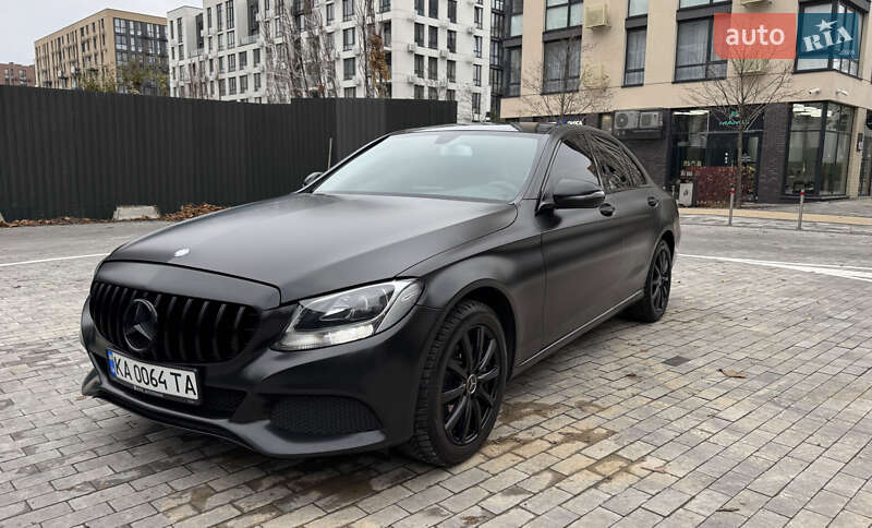 Mercedes-Benz C-Class 2017