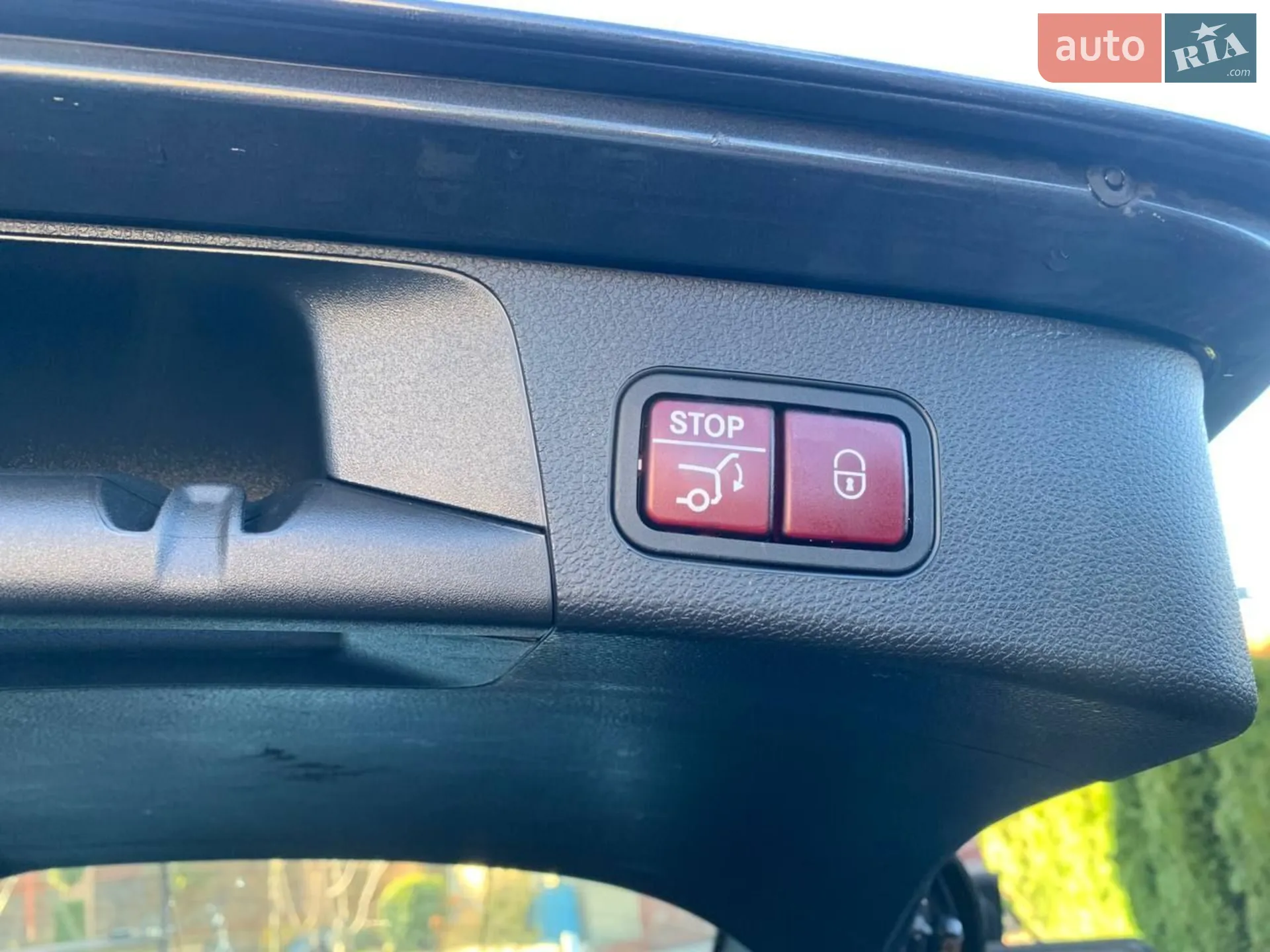 2015 Mercedes-Benz C-klasse - мініатюра 31