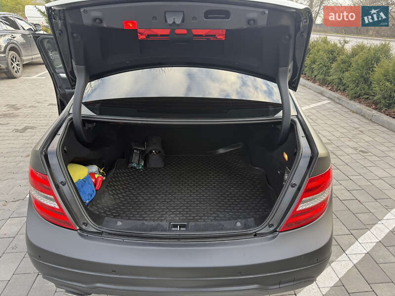 Седан Mercedes-Benz C-Class 2013 в Виннице фото 11 Седан Mercedes-Benz C-Class 2013 в Виннице