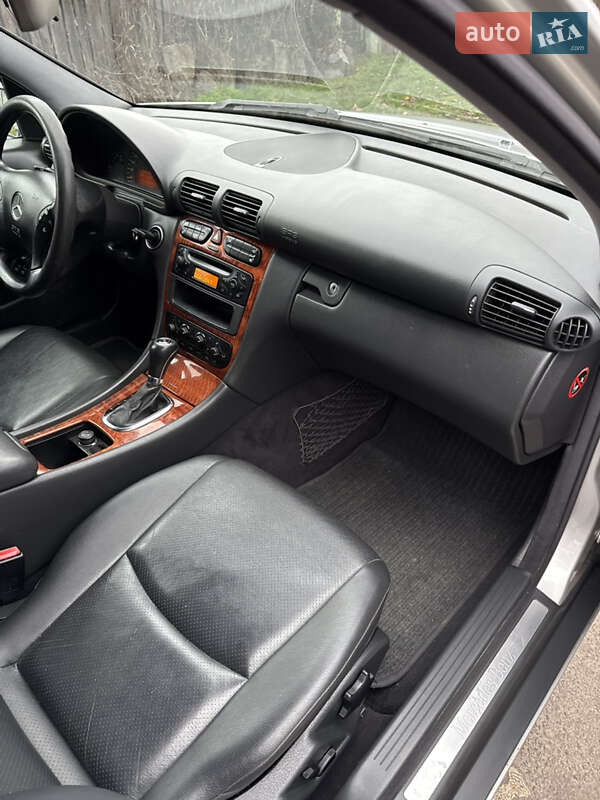 Універсал Mercedes-Benz C-Class 2003 в Кременчуці фото 37 Універсал Mercedes-Benz C-Class 2003 в Кременчуці
