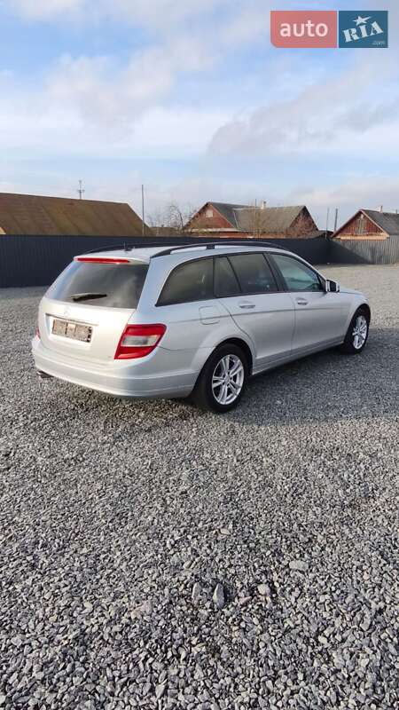 Универсал Mercedes-Benz C-Class 2010 в Рокитном фото 4 Универсал Mercedes-Benz C-Class 2010 в Рокитном