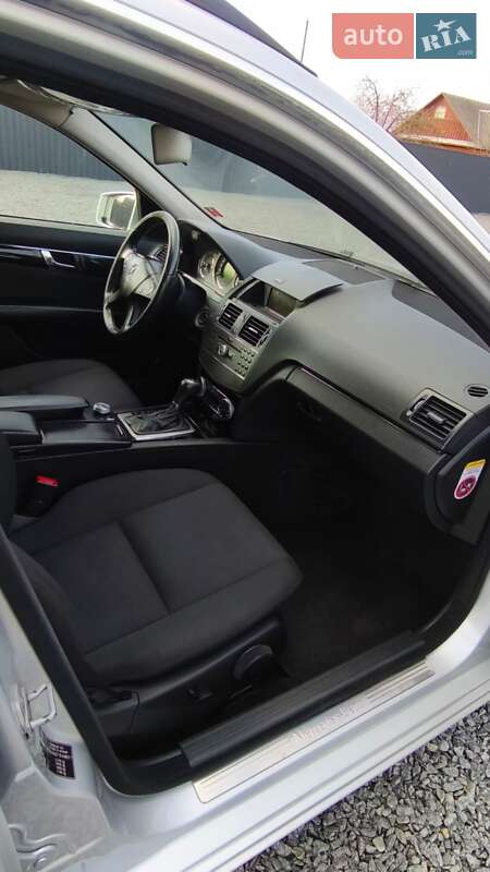 Универсал Mercedes-Benz C-Class 2010 в Рокитном фото 14 Универсал Mercedes-Benz C-Class 2010 в Рокитном