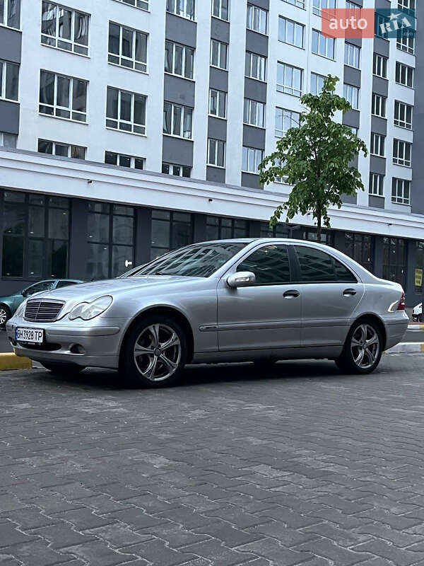 Седан Mercedes-Benz C-Class 2003 в Києві фото 7 Седан Mercedes-Benz C-Class 2003 в Києві