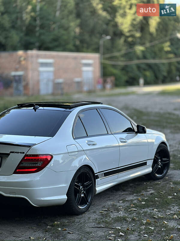 Седан Mercedes-Benz C-Class 2013 в Чернігові фото 7 Седан Mercedes-Benz C-Class 2013 в Чернігові