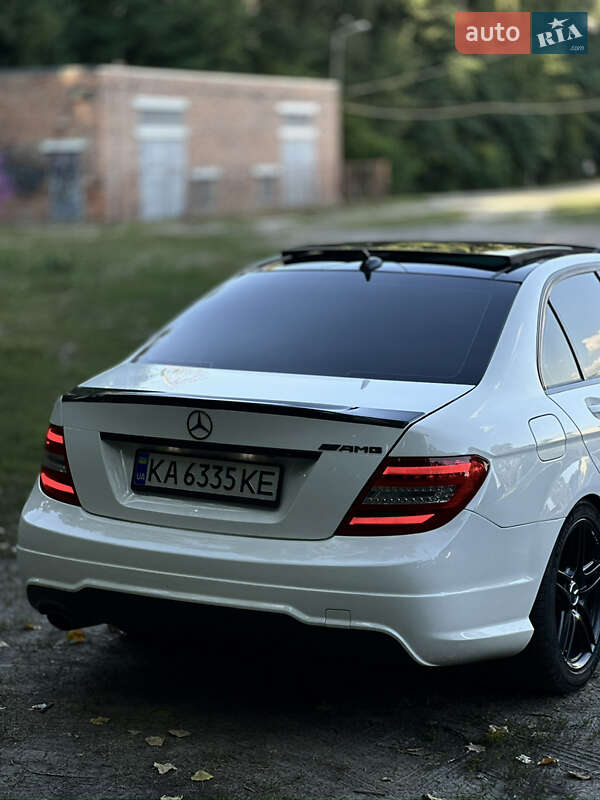 Седан Mercedes-Benz C-Class 2013 в Чернігові фото 8 Седан Mercedes-Benz C-Class 2013 в Чернігові
