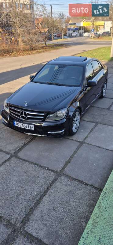 Седан Mercedes-Benz C-Class 2014 в Луцьку