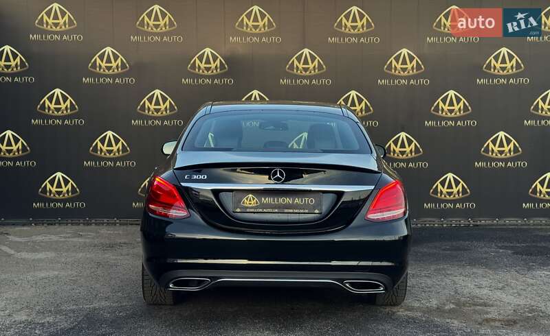 Седан Mercedes-Benz C-Class 2018 в Києві фото 5 Седан Mercedes-Benz C-Class 2018 в Києві