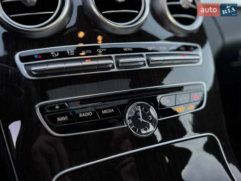 Седан Mercedes-Benz C-Class 2018 в Києві фото 32 Седан Mercedes-Benz C-Class 2018 в Києві