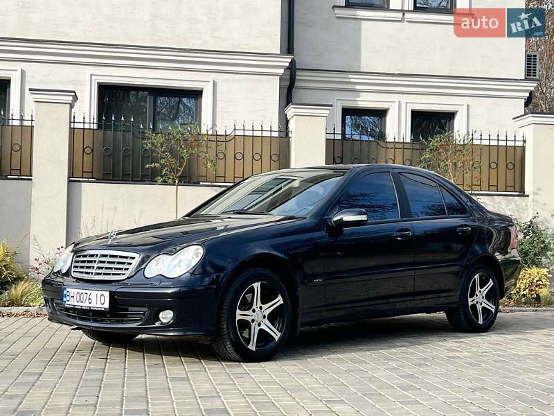 Седан Mercedes-Benz C-Class 2006 в Одессе фото 5 Седан Mercedes-Benz C-Class 2006 в Одессе