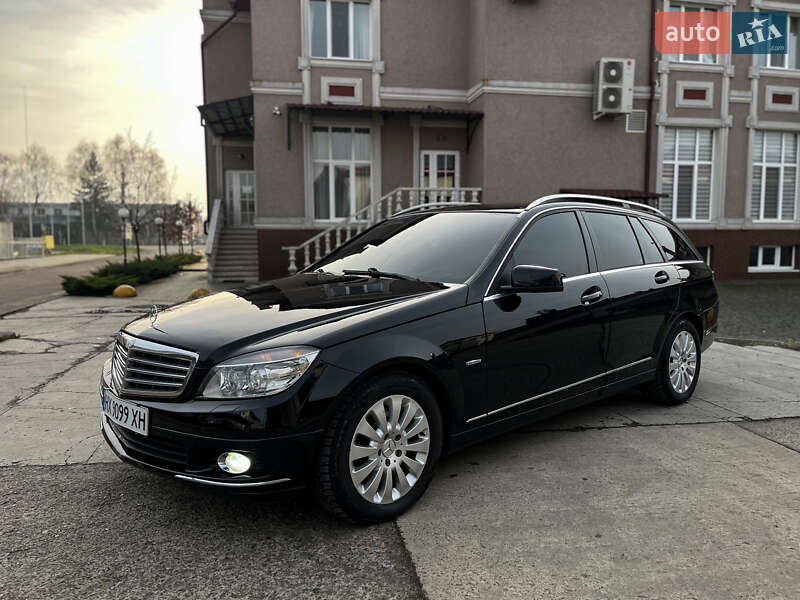 Универсал Mercedes-Benz C-Class 2011 в Черновцах фото 4 Универсал Mercedes-Benz C-Class 2011 в Черновцах