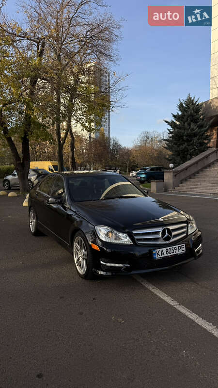 Седан Mercedes-Benz C-Class 2014 в Одесі фото 34 Седан Mercedes-Benz C-Class 2014 в Одесі
