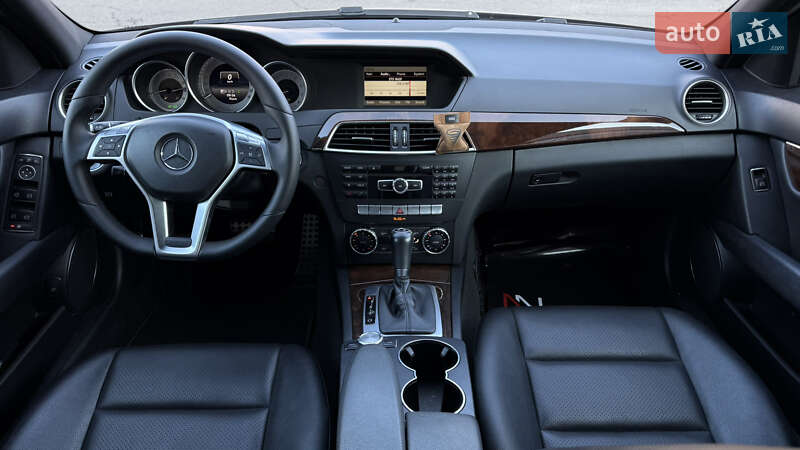 Седан Mercedes-Benz C-Class 2014 в Одесі фото 13 Седан Mercedes-Benz C-Class 2014 в Одесі
