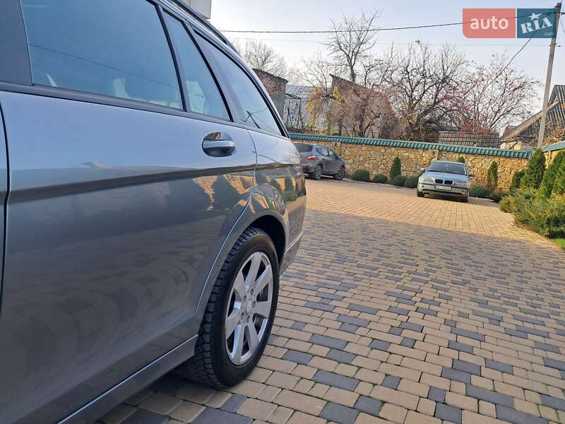 Универсал Mercedes-Benz C-Class 2008 в Могилев-Подольске