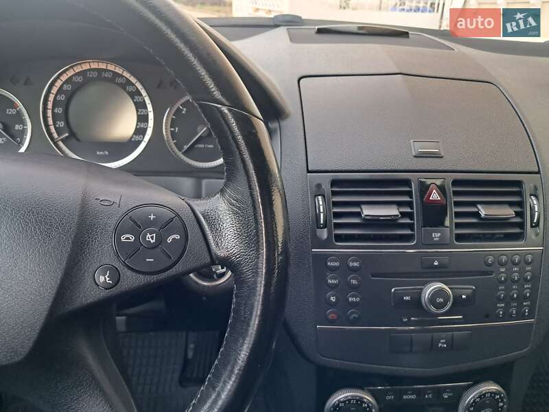 Универсал Mercedes-Benz C-Class 2008 в Могилев-Подольске