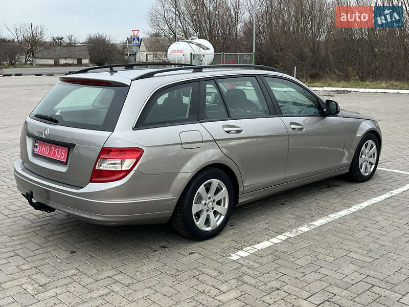 Універсал Mercedes-Benz C-Class 2008 в Луцьку