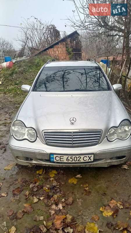 Универсал Mercedes-Benz C-Class 2002 в Черновцах