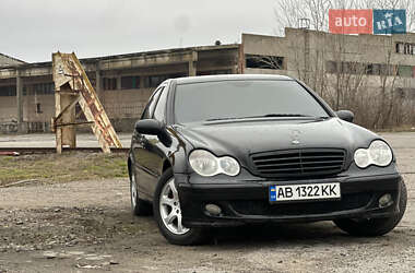 Седан Mercedes-Benz C-Class 2004 в Виннице