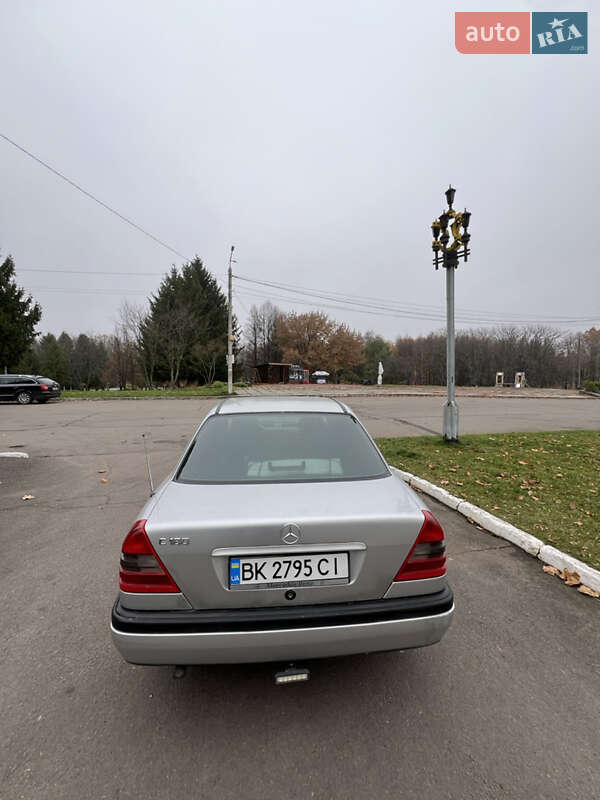Седан Mercedes-Benz C-Class 1997 в Ровно фото 6 Седан Mercedes-Benz C-Class 1997 в Ровно